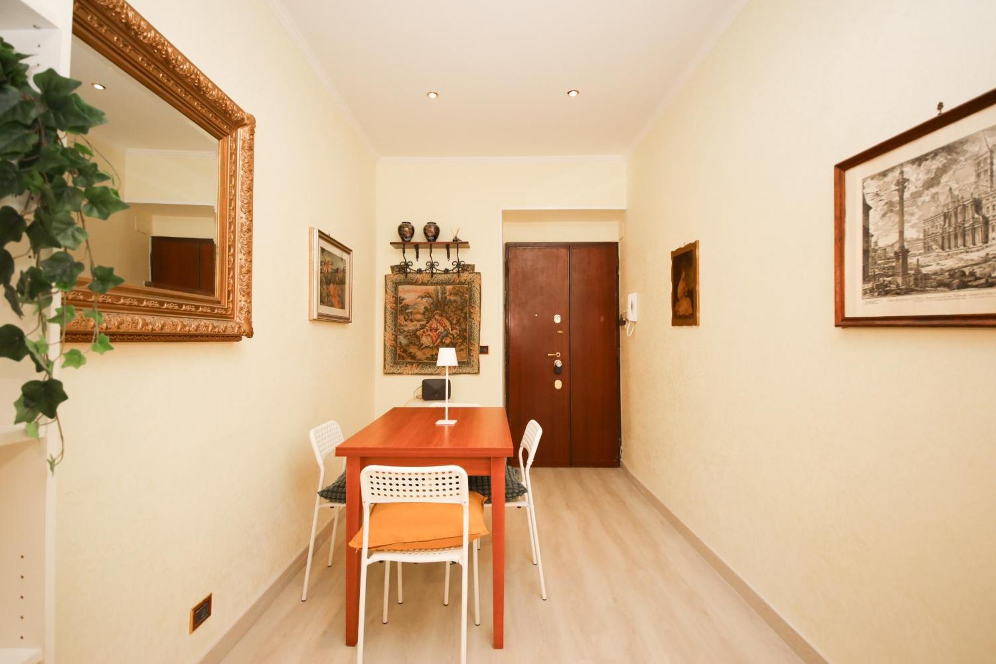 Apartment Rafael House By Ghor Rom